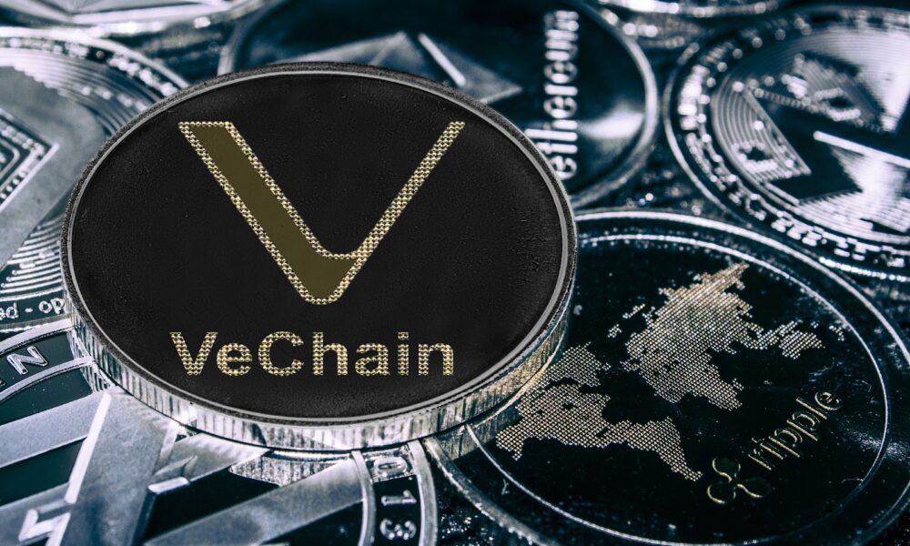 crypto-expert-sees-vechain-hitting-$1.14-in-october;-how-high-can-nuggetrush-and-litecoin-go?